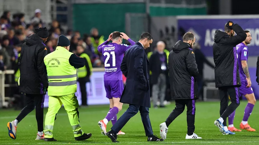 Drama en la Serie A, se desploma un jugador de la Fiorentina