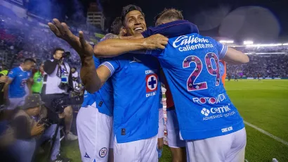 Así celebraron los dos primeros equipos clasificados a la siguiente ronda.