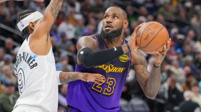 Los Lakers se desmoronan, ahora cayeron con Minnesota