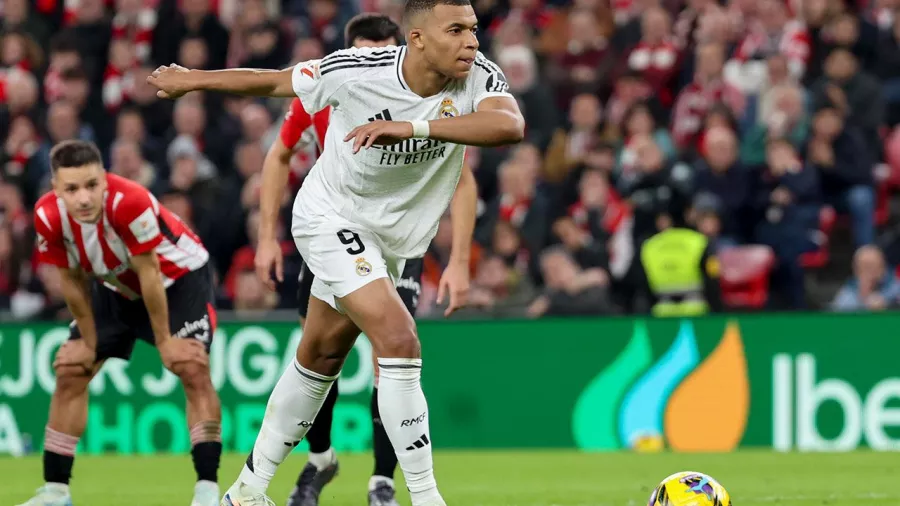 ¡Otra vez! Kylian Mbappé volvió a fallar un penalti