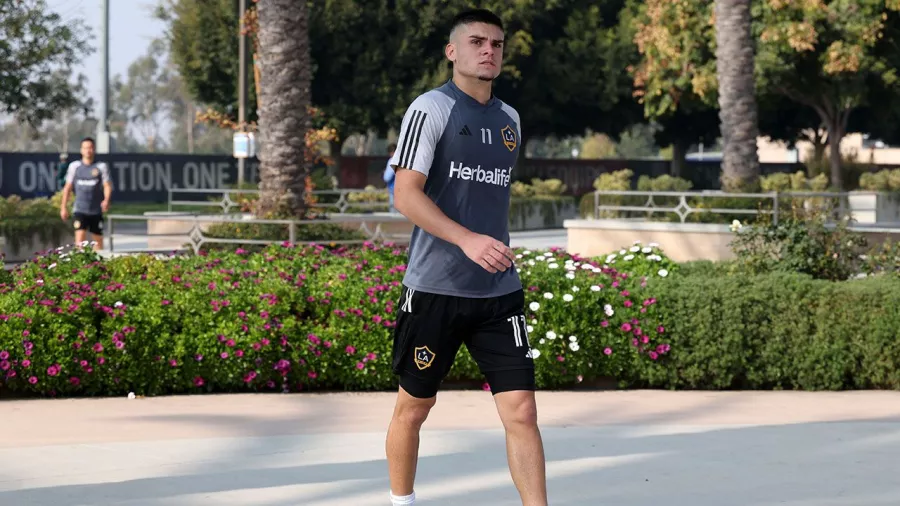 Con Riqui Puig en muletas, el LA Galaxy prepara la final