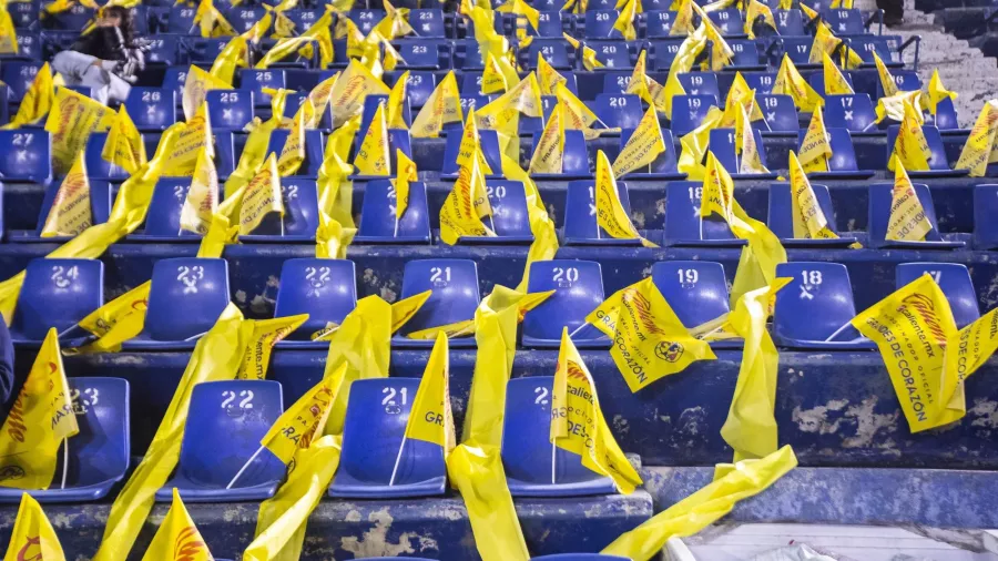 La semifinal de ida América-Cruz Azul se pintó de amarillo