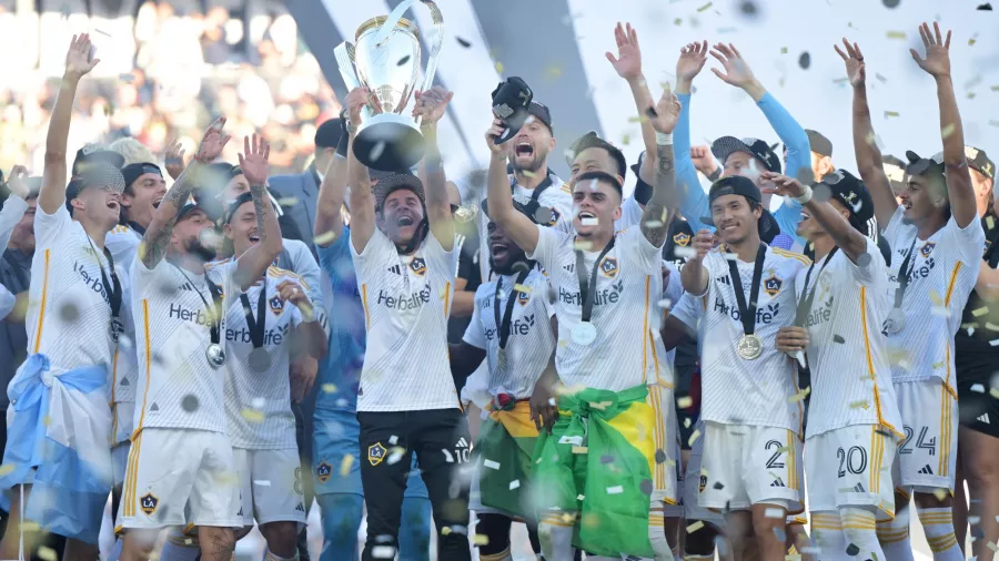 Los Angeles Galaxy y la celebración del ansiado sexto título