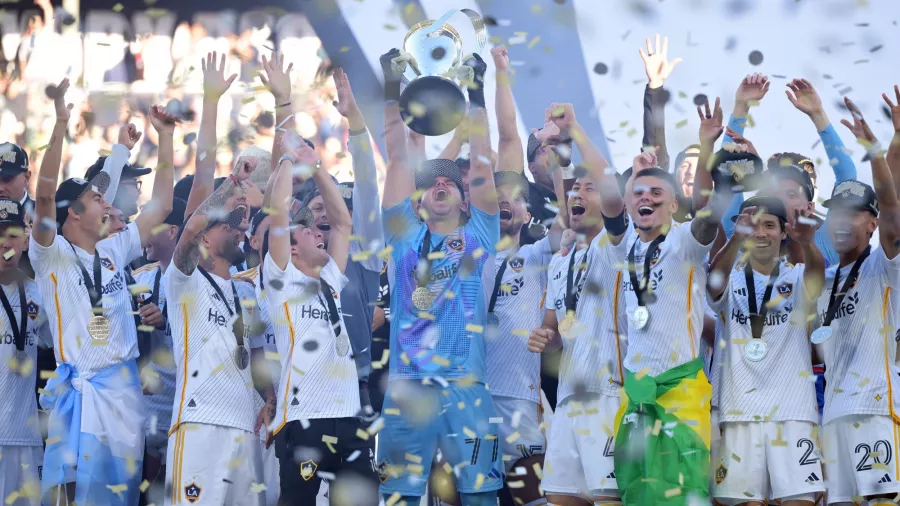 Los Angeles Galaxy y la celebración del ansiado sexto título