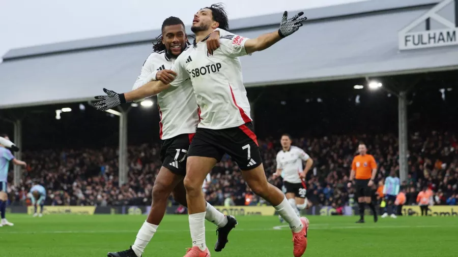 Arsenal no pudo con Fulham y Chelsea le presiona en la Premier League