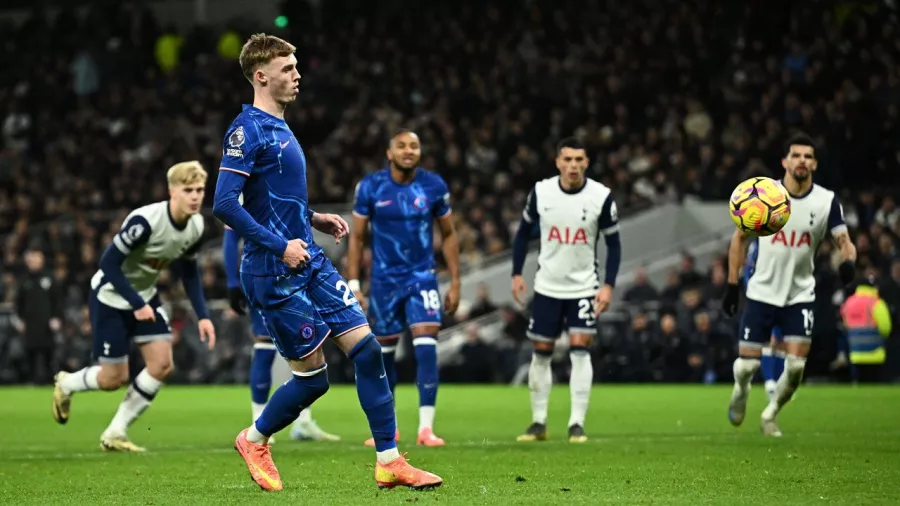 Cole Palmer es la perfección andando desde el punto penal en la Premier League