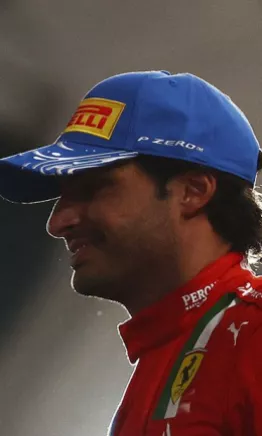 Carlos Sainz se despide de Ferrari y se marcha por la puerta grande