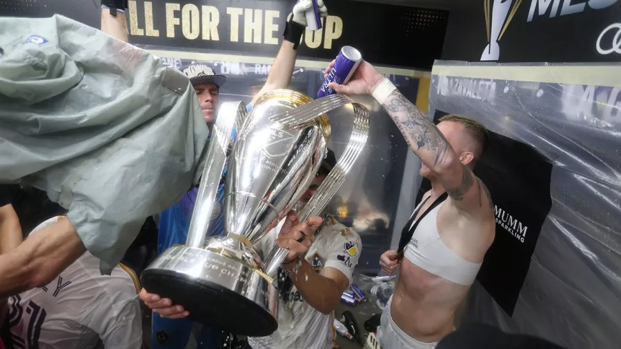 Descontrol en el vestidor del LA Galaxy