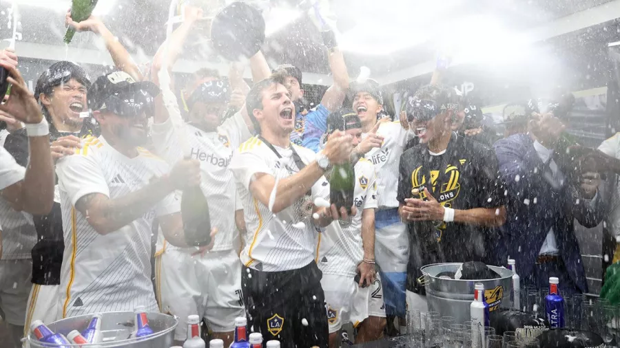 Descontrol en el vestidor del LA Galaxy