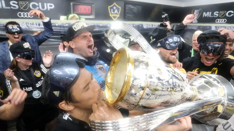 Descontrol en el vestidor del LA Galaxy