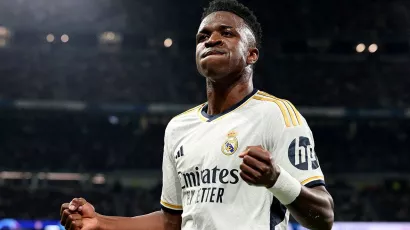 Delantero: Vinicius Jr (Real Madrid, Brasil)