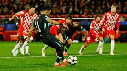 Liverpool venció 1-0 a Girona con un gol de Mohamed Salah a los 63 minutos