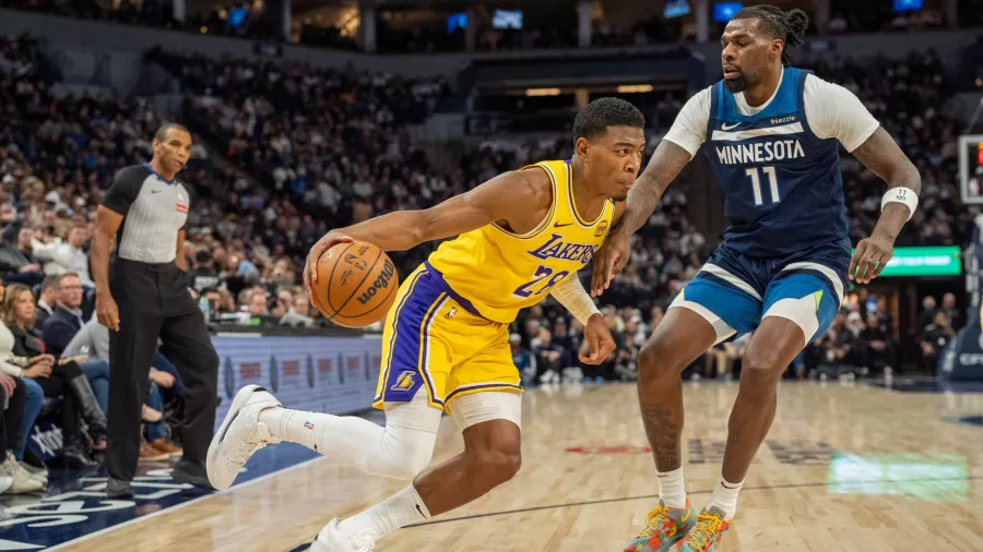 Los Timberwolves agravaron la crisis de los Lakers