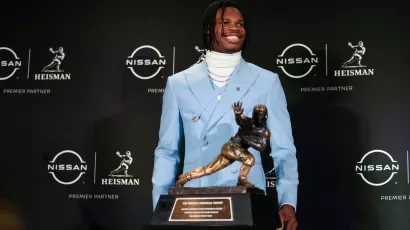 Travis Hunter de Colorado es el ganador del Trofeo Heisman 2024