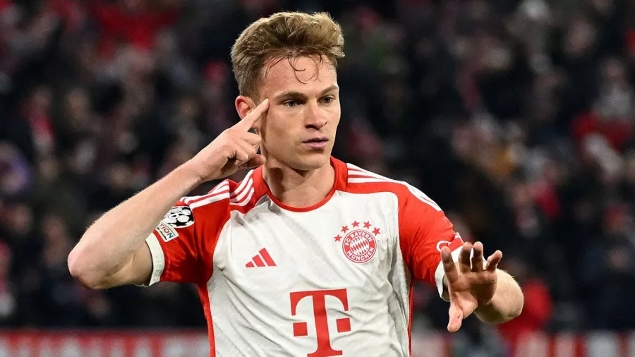 Joshua Kimmich: Voto 1: Rodri, Voto 2: Toni Kroos, Voto 3: Florian Wirtz