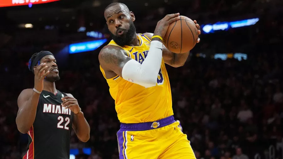 8. Los Angeles Lakers
Deporte: Basquetbol
Valor: 7.1 mil millones de dólares
