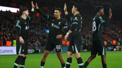 Liverpool avanzó a semifinales de la Carabao Cup