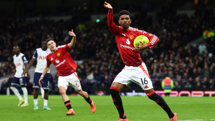 Amad Diallo metió al United al partido recortando distancias al 70