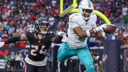 El 'tight end' Jonnu Smith de los Dolphins ha sido toda una revelación