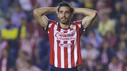 Se terminó, Antonio Briseño deja a Chivas luego de cinco años