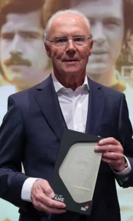 La Supercopa de Alemania será un homenaje eterno para Franz Beckenbauer