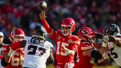 Kansas City Chiefs toman rumbo hacia la postemporada en la NFL