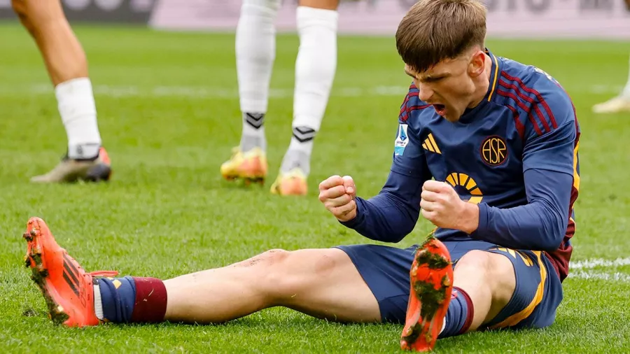 Así celebró la Roma en el Estadio Olímpico.