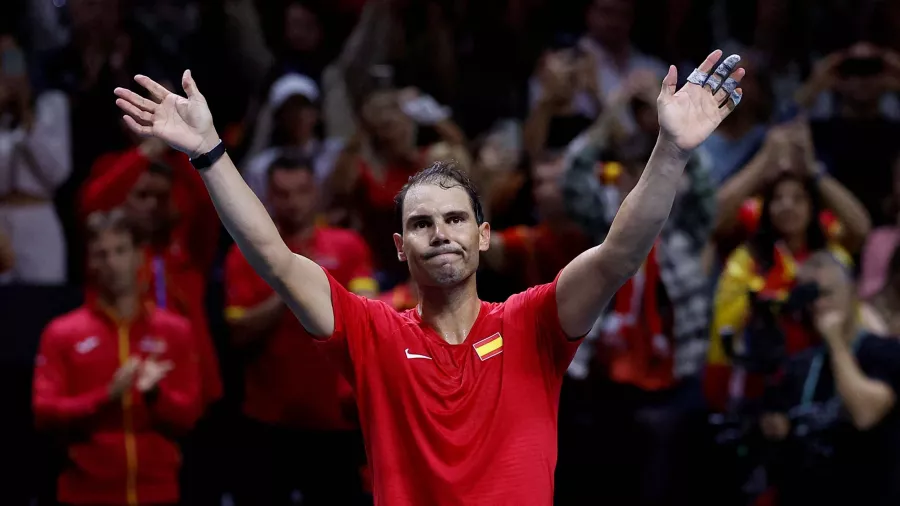 Rafael Nadal dijo adiós a las canchas: El español puso fin a su carrera luego de 23 años en los que ganó 92 títulos, incluidos 22 de Grand Slam. A ellos se suman dos medallas de oro en Juegos Olímpicos.