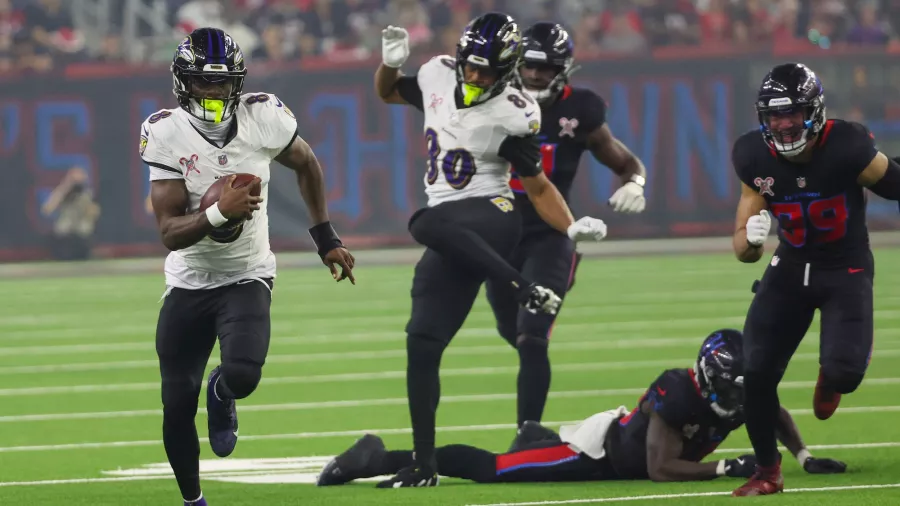 Lamar Jackson ya es un quarterback histórico