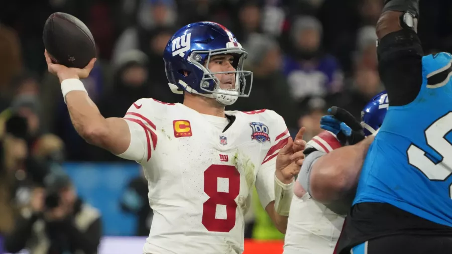 Daniel Jones tuvo tan mal inicio de temporada que le pidió su salida a los Giants