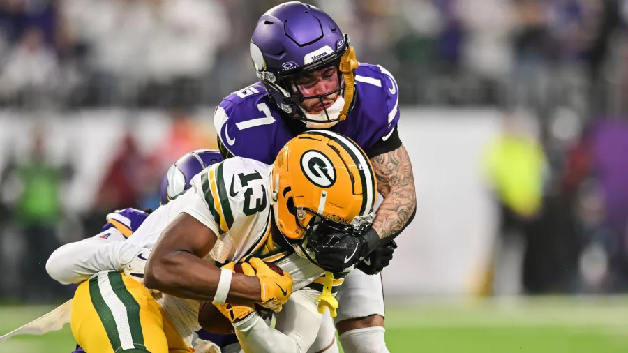 Los Vikings se impusieron 27-25 a los Green Bay Packers