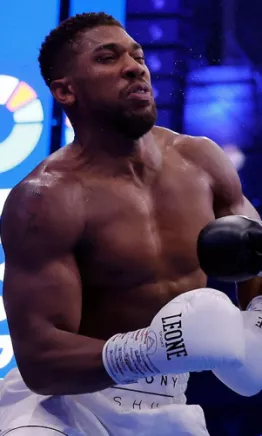 Anthony Joshua regresará en 2025 a los encordados