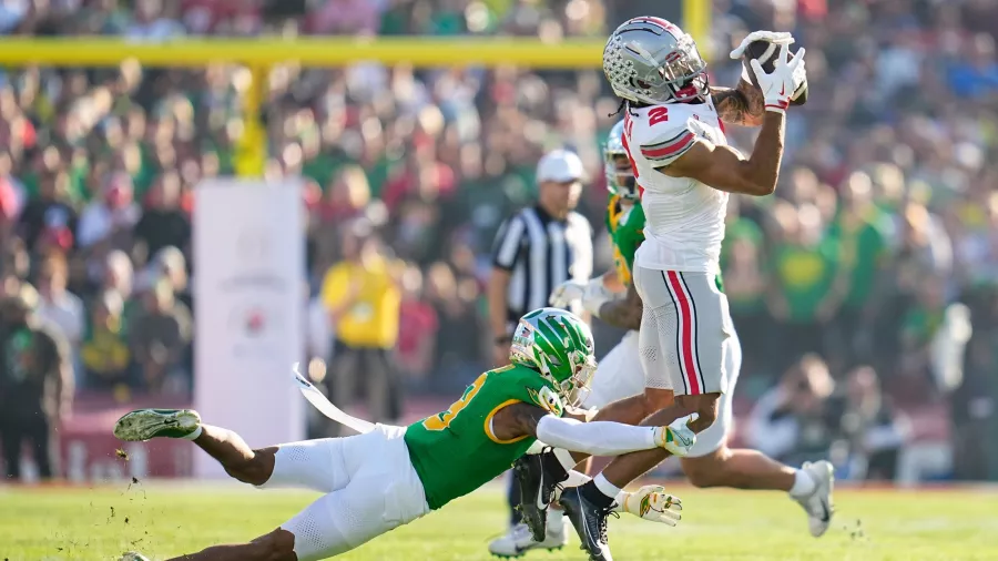 Ohio State avanzó 'caminando' a semifinales