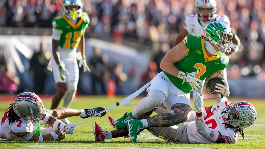 Ohio State avanzó 'caminando' a semifinales