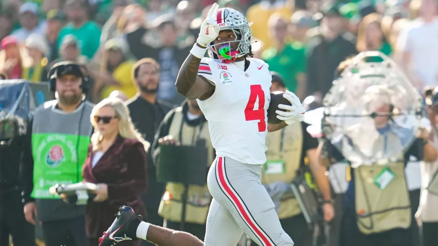 Ohio State avanzó 'caminando' a semifinales