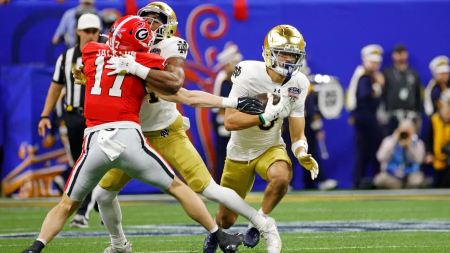 Notre Dame es el último semifinalista del futbol americano colegial