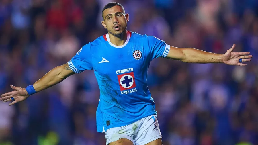 4.	Cruz Azul, 76 millones de euros | Jugador más caro: Giorgios Giakoumakis, 9 MDE