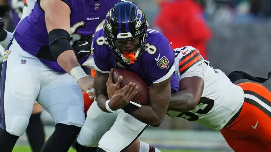 Lamar Jackson tuvo un sábado lleno de historia