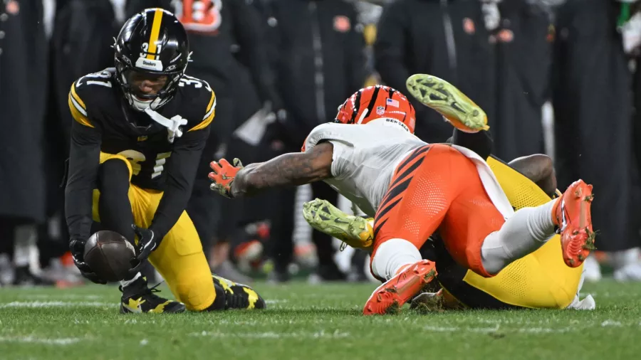 Los Bengals vencieron a los Steelers y esperan un milagro