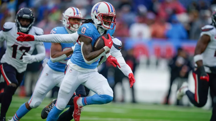 Ni con el uniforme de los Oilers pudieron ganar los Titans