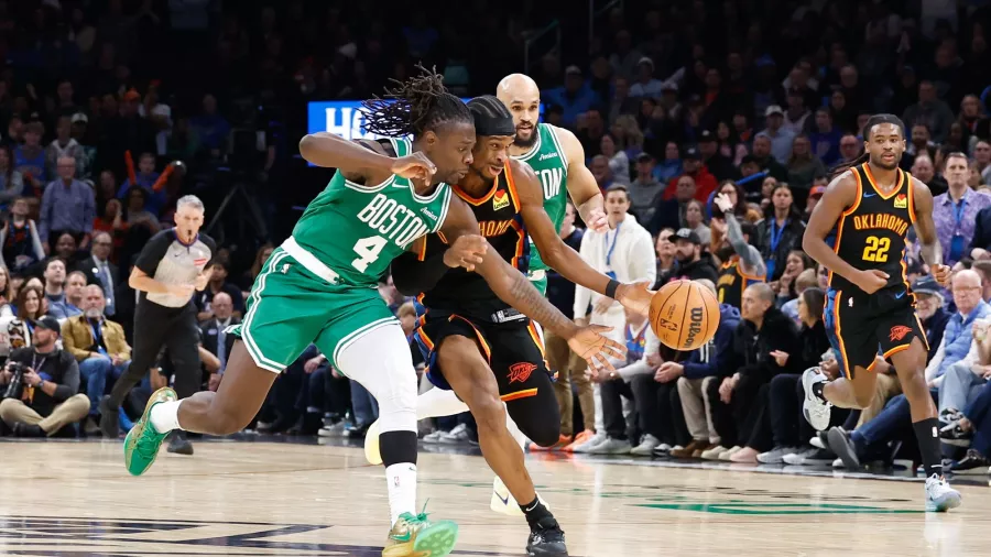 Los campeones Celtics fueron exhibidos por el Thunder