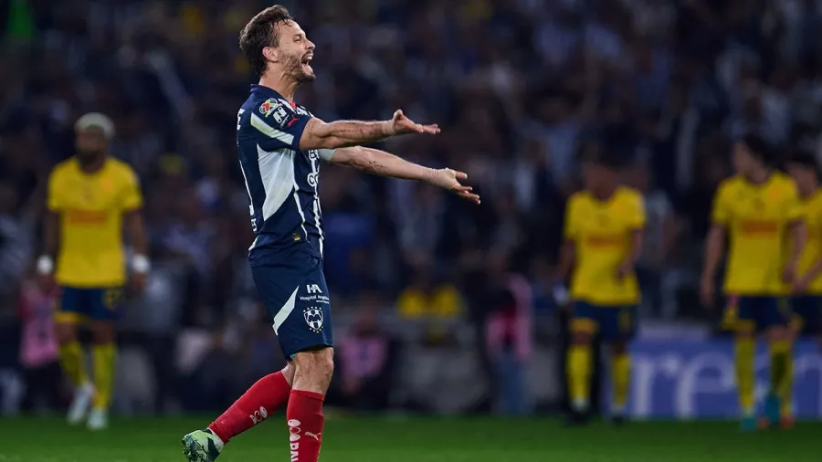 Sergio Canales (Monterrey)