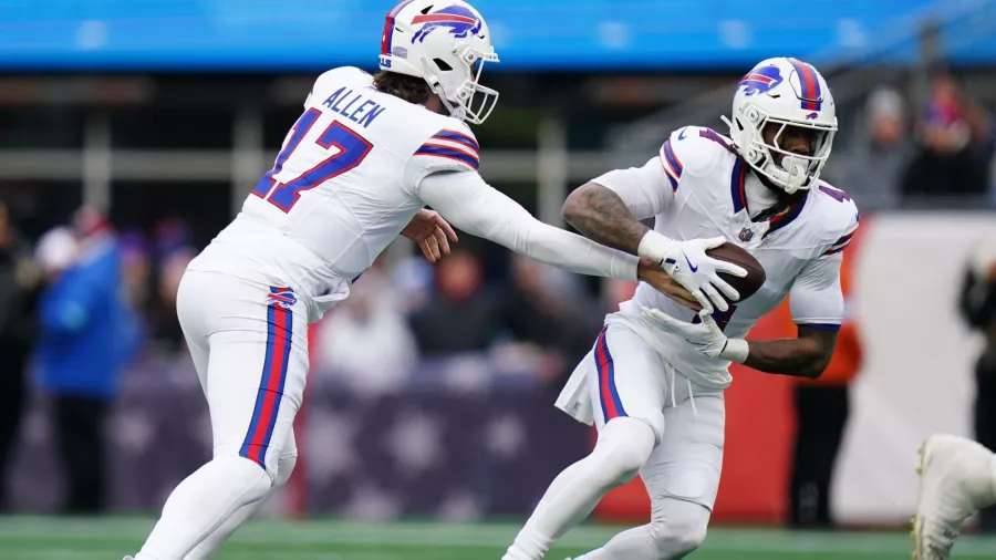 Buffalo Bills, Fortalezas:  La ofensiva comandada por Josh Allen cuando se conecta es casi perfecta. Debilidades:  Los años pasan y siguen sin dar el paso en el momento importante