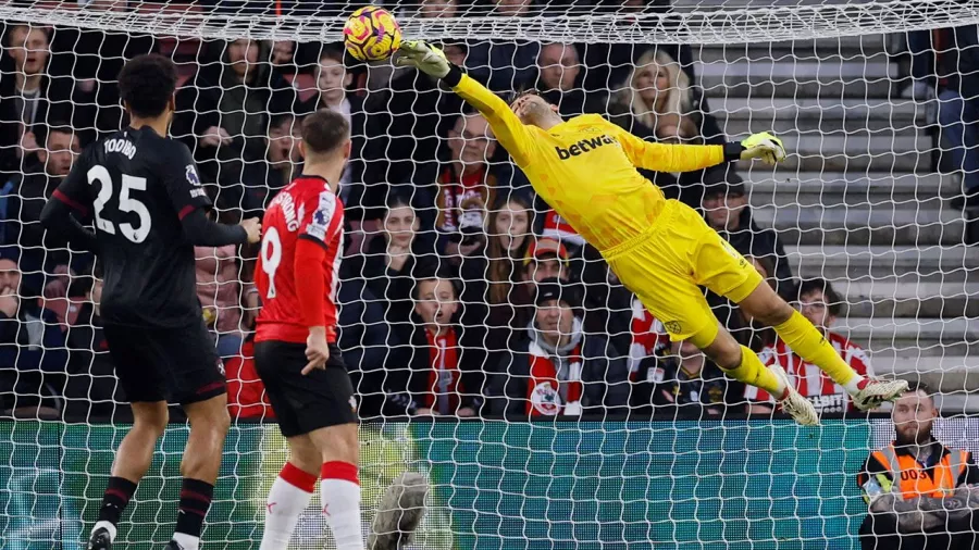 6. Aston Villa vs. West Ham United. FA Cup. Los Hammers buscan Volver a la Victoria ante el Aston Villa, que lleva cinco partidos al hilo sin derrota 