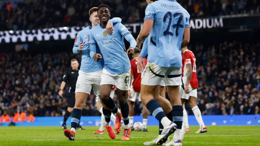 Manchester City goleó y avanzó en la FA Cup