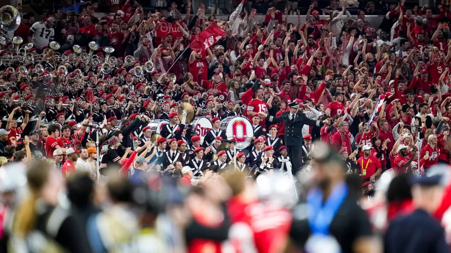 Ohio State festejó 'entre algodones' su pase a la final colegial