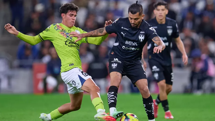 Monterrey dejó que Puebla le arrancara el triunfo