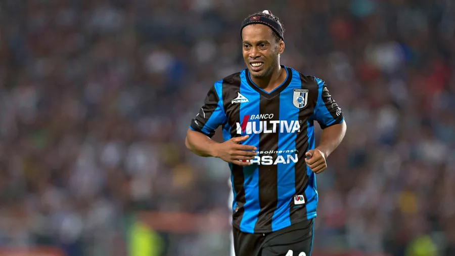 Ronaldinho: Querétaro, 2015-2015, sin títulos