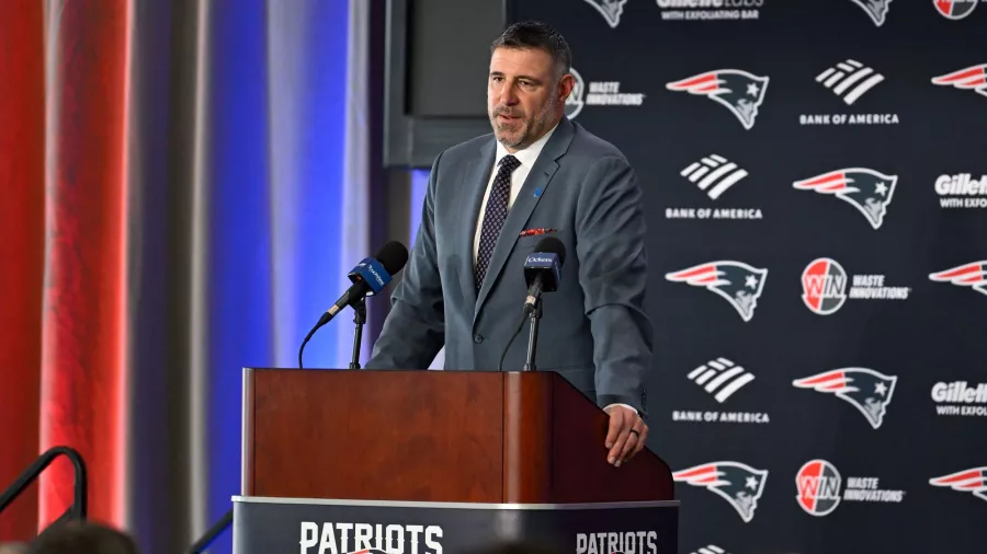 Mike Vrabel quiere recuperar el 'Patriot Way'