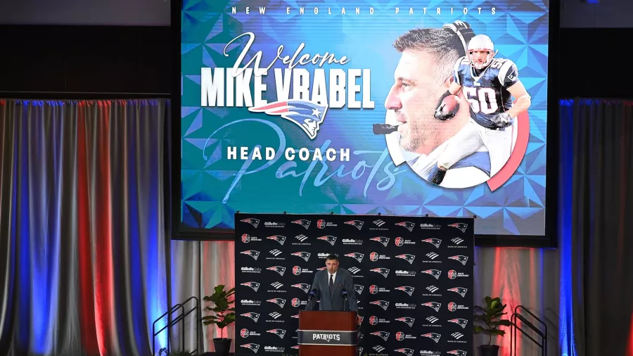 Mike Vrabel quiere recuperar el 'Patriot Way'